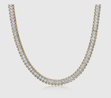 Load image into Gallery viewer, Shayna Baguette Necklace
