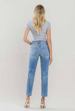 Load image into Gallery viewer, Stretch Distressed Mom Jeans
