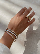 Load image into Gallery viewer, Minka Chain Ring
