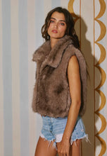 Load image into Gallery viewer, Fur Crop Vest
