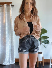 Load image into Gallery viewer, Blush Vintage Havana Top
